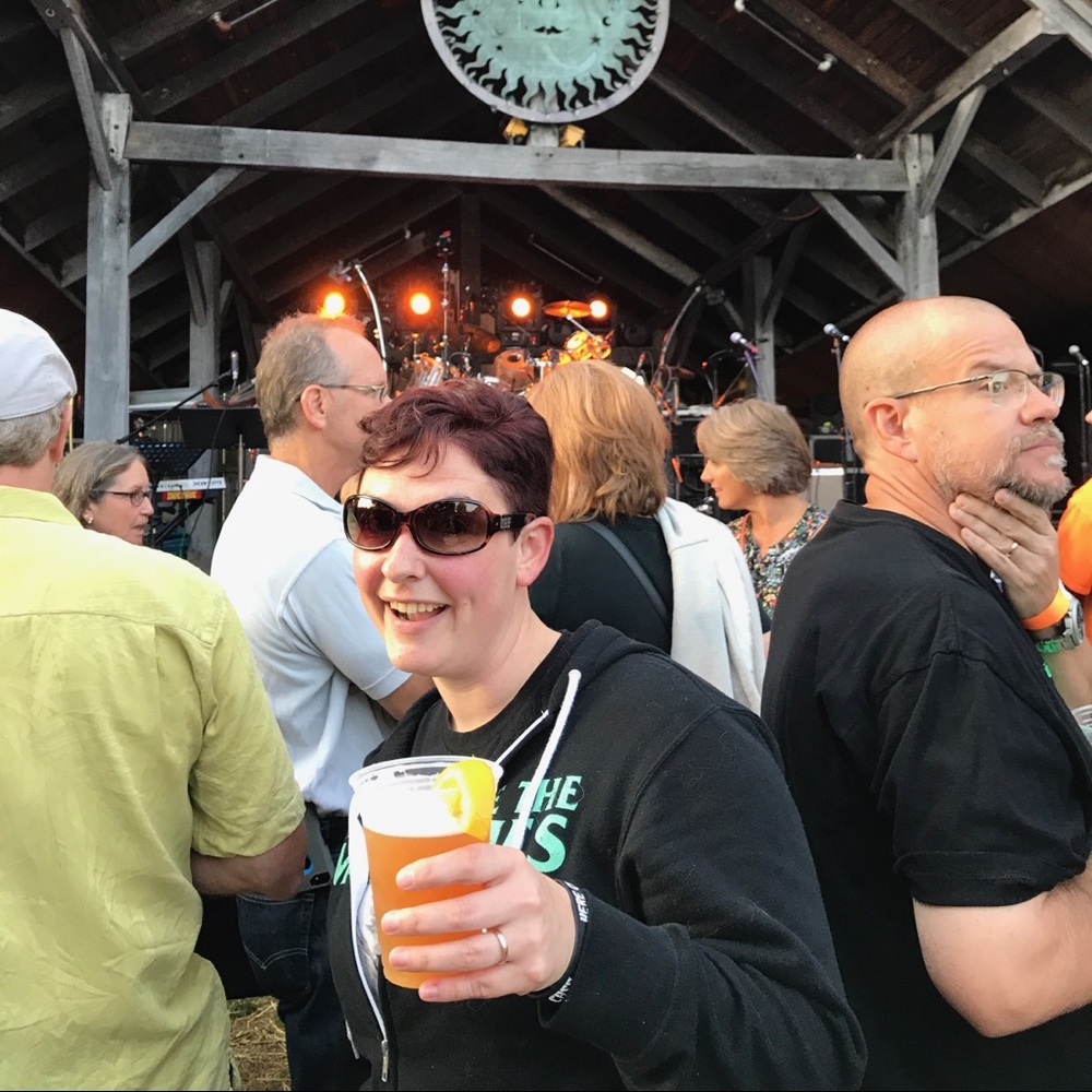 Meet your Posher, Charlotte